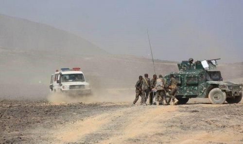 الإصلاح يتمرد على التحالف والرئيس هادي ويدفع بتعزيزات الى شبوة وابين