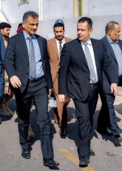 محافظ عدن: طوينا عام متحدين كل الصعاب لنستقبل عامًا يملئُنا فيه الامل والتفاؤل نحو غدٍ أجمل