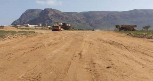 الإمارات تشق طريق سقطرى نحو العمران والتنمية