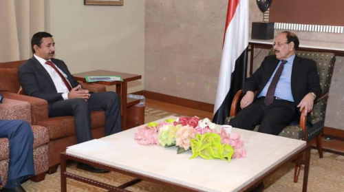 سياسي يمني يكشف عن تحركات سرية للاخوان صوب ابين ولحج