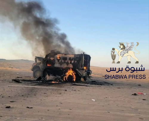 عاجل: طيران التحالف يستهدف مدرعة نهبتها عصابات الإخوان شرق مأرب ووصول أسلحة كبيرة للقاعدة