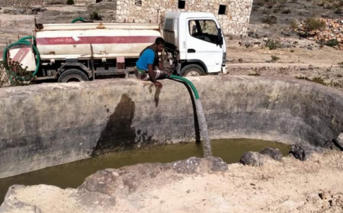 خليفة الإنسانية تروي عطش أهالي ديكسم بسقطرى