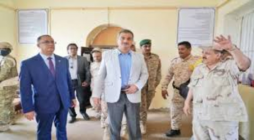 لملس والخبجي يتفقدان العمليات المشتركة للقوات الجنوبية