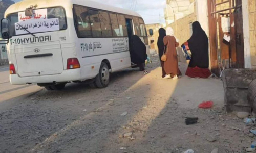 خليفة الإنسانية تواصل دعمها لـ كلية المجتمع بسقطرى