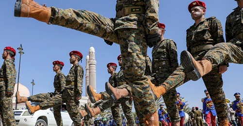 تقرير سويسري: واشنطن عاجزة وتفتقر إلى النفوذ على الحوثيين