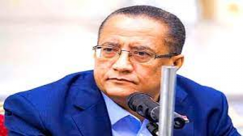 قيادي انتقالي يهدد بفك الشراكة السياسية في الرئاسي أو الحكومة