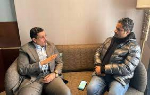 بن مبارك منح الحوثيين تفوقا دبلوماسيا خارجيا ويكافأ بترأس الحكومة