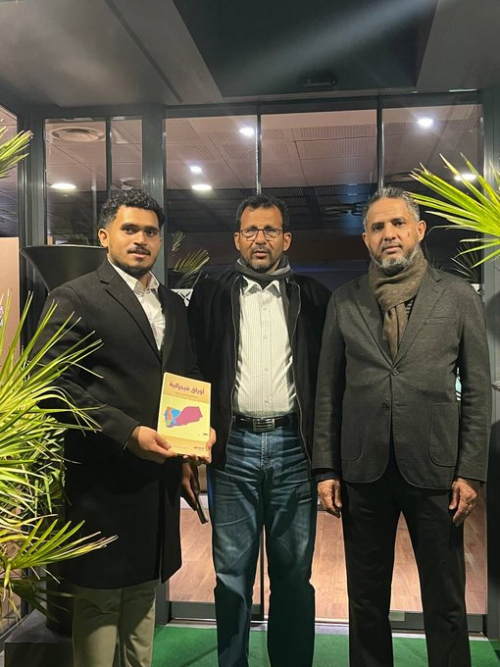 سيرا على نهج الخميني من فرنسا.. الإصلاح يرسل باتيس لتسويق الإقليم الشرقي