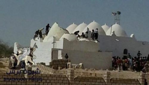 زيارة الشهداء السبعة.. شعب الجنوب عصي على الغزاة والطغاة