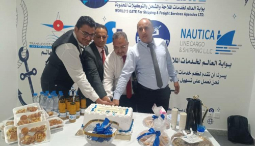 رشاد العليمي يفتتح في عدن فرعا لشركته الدولية للملاحة والشحن