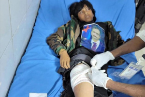 هل كان يحمل قنابل أم صورة؟.. طفل شبوة الذي أرعب السلطة بصورة بن لملس