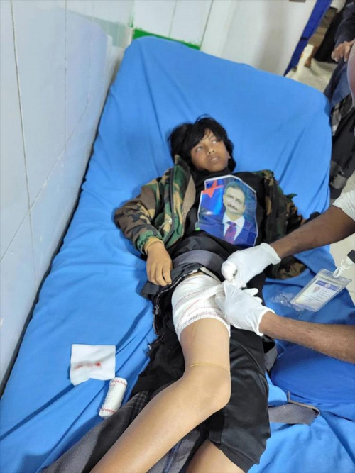 هل كان يحمل قنابل أم صورة؟.. طفل شبوة الذي أرعب السلطة بصورة بن لملس