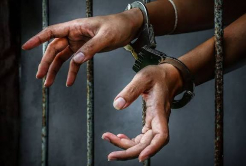 "شبوة برس" ينشر قائمة بأسماء المحتجزين في المعاشيق، وبدون أي تهمة: