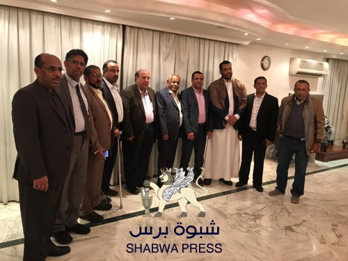حيدر العطاس يلتقي أعضاء الائتلاف الوطني اليمني في القاهرة (أسماء)