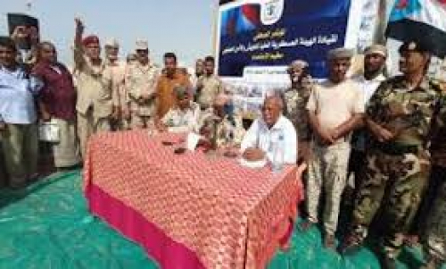 خلال لقائها برئيس الوزراء .. الهيئة العسكرية العليا تؤكد عدم مصداقية الحكومة في مسألة صرف المرتبات