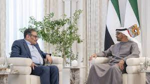 محمد بن زايد يبحث مع شمخاني أهمية دعم السلام والتعاون في المنطقة