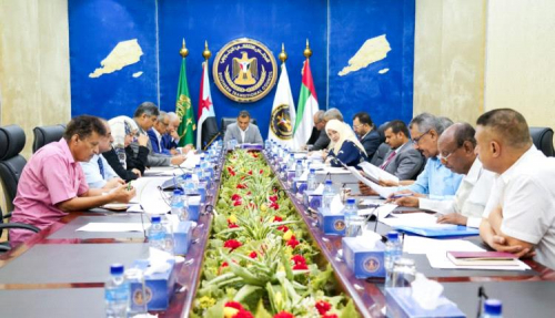برئاسة لملس: رئاسة الانتقالي تبارك نتائج زيارة الرئيس الزُبيدي الى روسيا