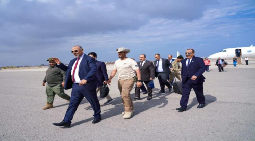 عودة الرئيس الزبيدي: بارقة أمل لدى الشعب الجنوبي وقواته المسلحة