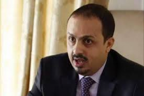 فضيحة لأغبى وزير اعلام في العالم.. الاسلحة وليس المعدات تستخدم في القصف