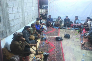 عاجل: أكبر كتلة قبلية عولقية ترفض قرار الإصلاح وحيدان باعتقال الشيخ لحمر علي لسود (صور)