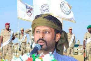 بن حبريش يدعو أتباعه للاحتشاد في سيئون والمكلا لتقديم الشكر على تمكينه من ضرائب القات والميازين