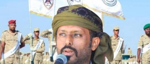 بن حبريش يدعو أتباعه للاحتشاد في سيئون والمكلا لتقديم الشكر على تمكينه من ضرائب القات والميازين