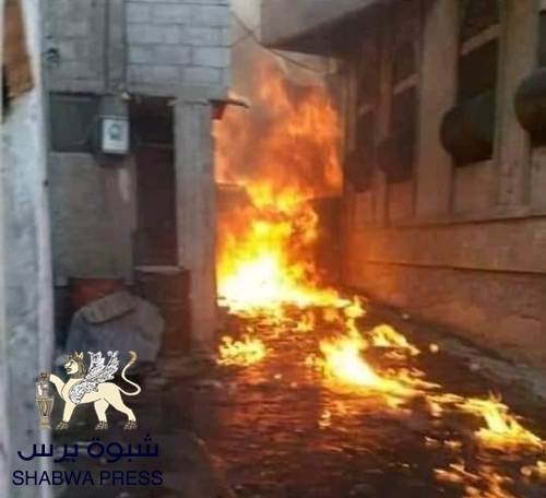 اشتباكات مسلحة بين أفراد في اللواء ١١٧ لأسباب مناطقية وسقوط قتلى وجرحى 