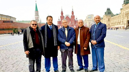 إقليمان جنوبي وشمالي.. رؤية للاشتراكي في روسيا