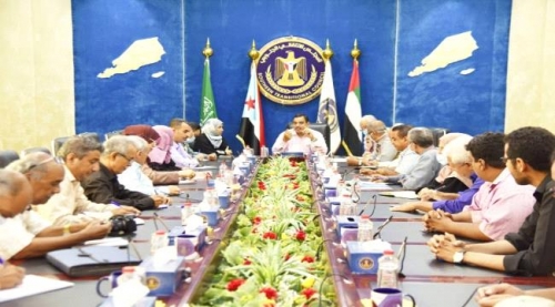 لقاء مشترك في عدن يناقش مستوى المخزون الاحتياطي من الغذاء والدواء