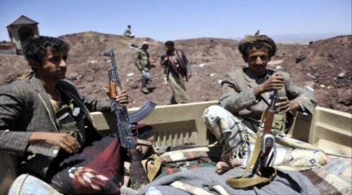 خبراء غربيون: الصراع بين المجلس الانتقالي والحكومة اليمنية سيتفجّر قريبا
