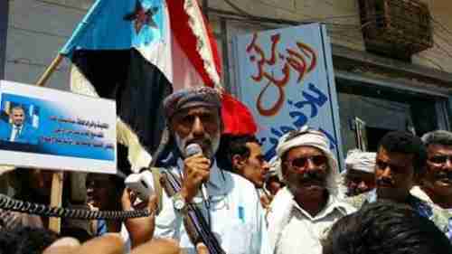 انتقالي شبوة.. اختطاف الشيخ السليماني عمل جبان لإخضاع وإذلال شبوة ورجالها الشرفاء (بيان)