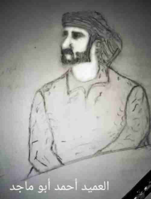 مواطن جنوبي يجسد برسم يده صورة "أبو ماجد" قائد قوات التحالف الأسبق كقائد مثالي