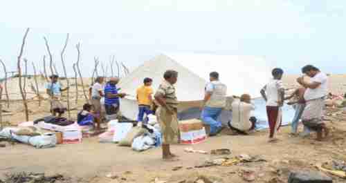 في استجابة عاجلة .. الهلال الإماراتي يغيث المتضررين من حريق مخيم للنازحين في الحديدة