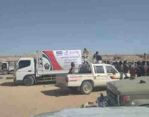 هلال الإمارات يواصل إغاثة الأسر المُحتاجة في #شبوة 