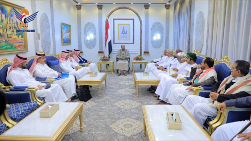 السعودية: بدلا عن صرف فلوسها لليمنيين الفاشلين.. ستصرفها للحوثي وتنهي المشكلة