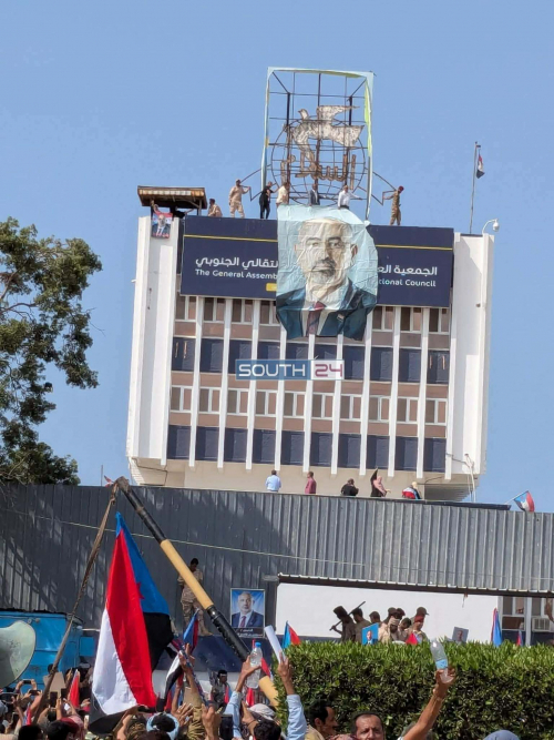 زحف سلمي نحو التواهي&hellip; إرادة لا تُكسر وتحذير صريح من المساس بدماء الجنوبيين