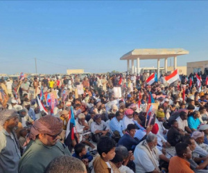 استجابة لدعوة الانتقالي.. مسيرة حاشدة في المهرة تضامنًا مع أبناء حضرموت (بيان)