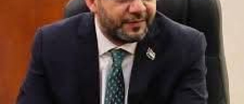 لو أتى 10 من آل الكاف.. الكهرباء ملف قذر وثروة طائلة تديرها عصابة أطرافها كثيرة داخلياً وخارجياً