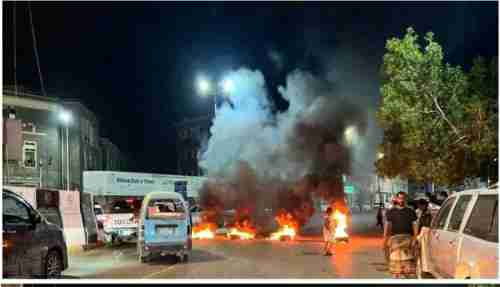 عدن على حافة الانفجار: حرب خدمات تُفاقم المعاناة وتدفع الشارع نحو الغليان