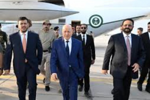 دويلات مأرب وتعز وحضرموت والمهرة تعمّق الانهيار وتخنق عدن برفض توريد الإيرادات