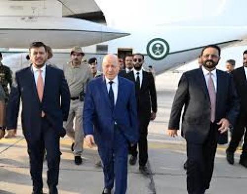 دويلات مأرب وتعز وحضرموت والمهرة تعمّق الانهيار وتخنق عدن برفض توريد الإيرادات