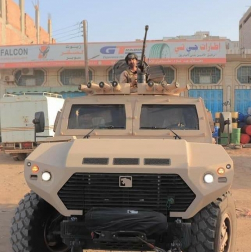 بالتزامن مع معارك أبين..القوات الجنوبية تؤمن شوارع عدن 