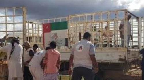 هيئة الهلال الأحمر الإماراتي تواصل الجهود الإنسانية والإغاثية لمساعدة مواطني حضرموت