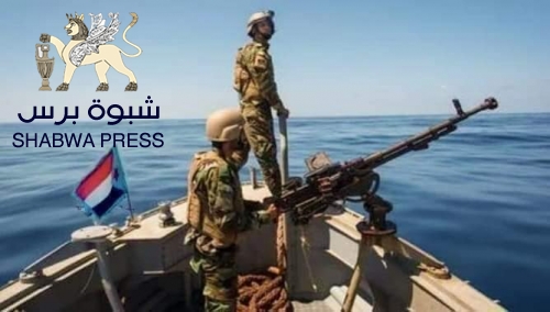 من الارض والبحر القوات المسلحة الجنوبية تدك مواقع ميليشيا الإخوان الإرهابية في شقرة 