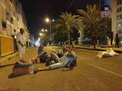 صحيفة دولية: أوضاع منذرة بانفجار شعبي في جنوب اليمن