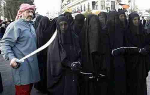 دعاة السلفية والحث على "سبي النساء ووطئهن" وبيع الرجال والغلمان في أسواق النخاسة