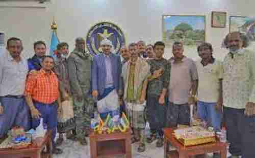 وفود شعبية تجدد دعمها جهود الرئيس "الزُبيدي" لاستعادة الدولة