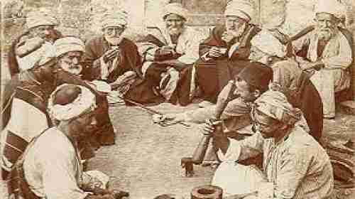 عاش جل عمره في عــــدن .. "الامام العيدروس" .. مبتكر القهوة