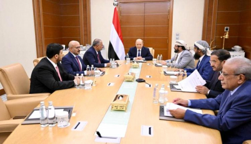 البحسني يقاطع اجتماع مجلس القيادة الرئاسي في الرياض