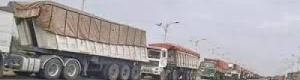 احتكار وعبث حوثي بعمليات النقل البري في اليمن